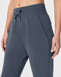 Clearance AirEssentials Tapered Pant In Pants|Shop All Athleisure
