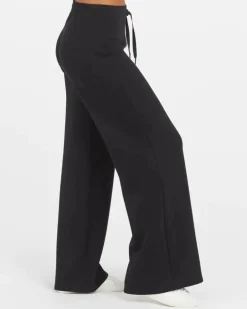 Outlet AirEssentials Wide Leg Pant In Very Pants|Shop All Athleisure
