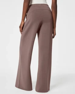 Outlet AirEssentials Wide Leg Pant In Pants|Shop All Athleisure