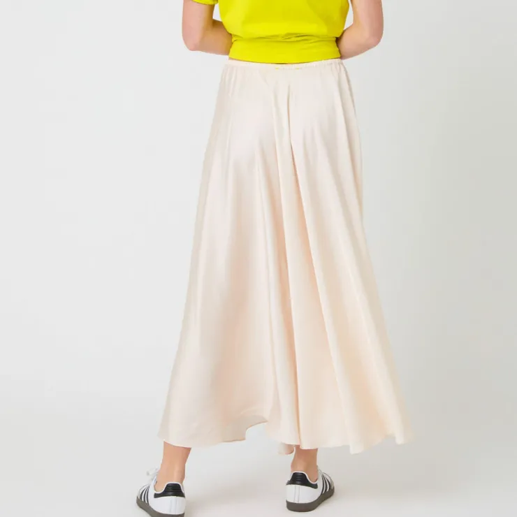 Hot Ali Maxi Skirt In Skirts