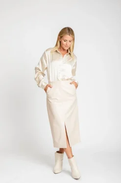 Outlet Ava Vegan Leather Pencil Skirt In Skirts