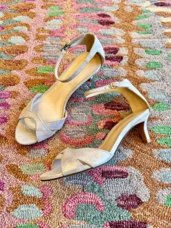 Online Bekim Heel In Heels