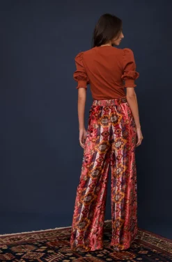 Outlet Esme Top In Basics And Tees