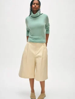 Hot Essential Turtleneck Sweater In Sweaters