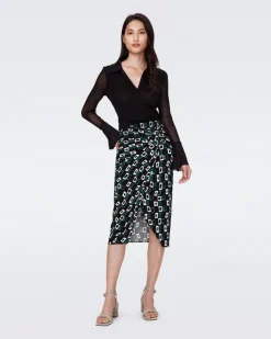 Hot Garcel Skirt In Skirts