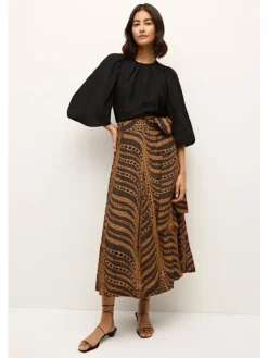 New Harly Top In Blouses