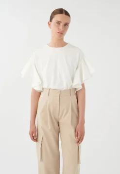 New Jenthy Top In Netural White *FINAL SALE* Basics And Tees