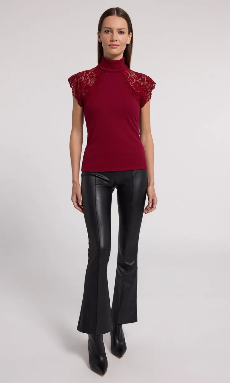 New Jessenia Top In Basics And Tees|Blouses