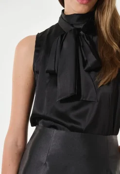 Sale Lucia Top In Blouses