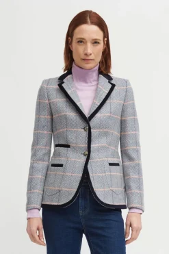 Hot Sevilla Jacket In All Outerwear
