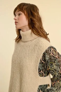 Online Sleeveless Sweater In Sweaters