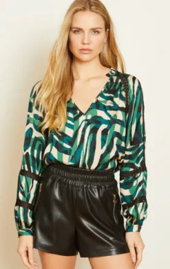 Fashion Stella Top In *FINAL SALE* Blouses